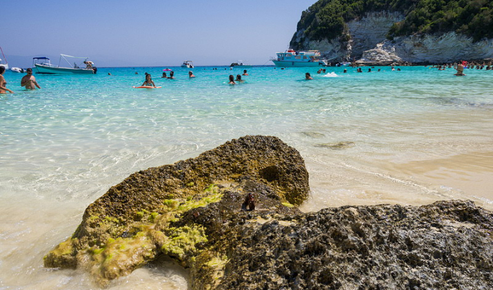  Antipaksos, Voutoumi 